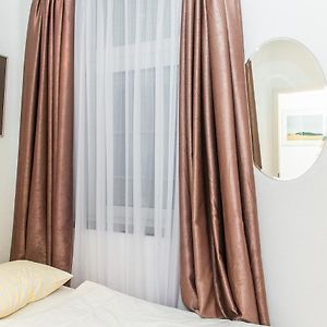 Kamer met een King Size Bed